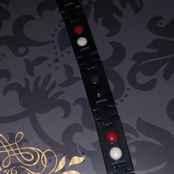 Bracelet - Picture 4 of 4